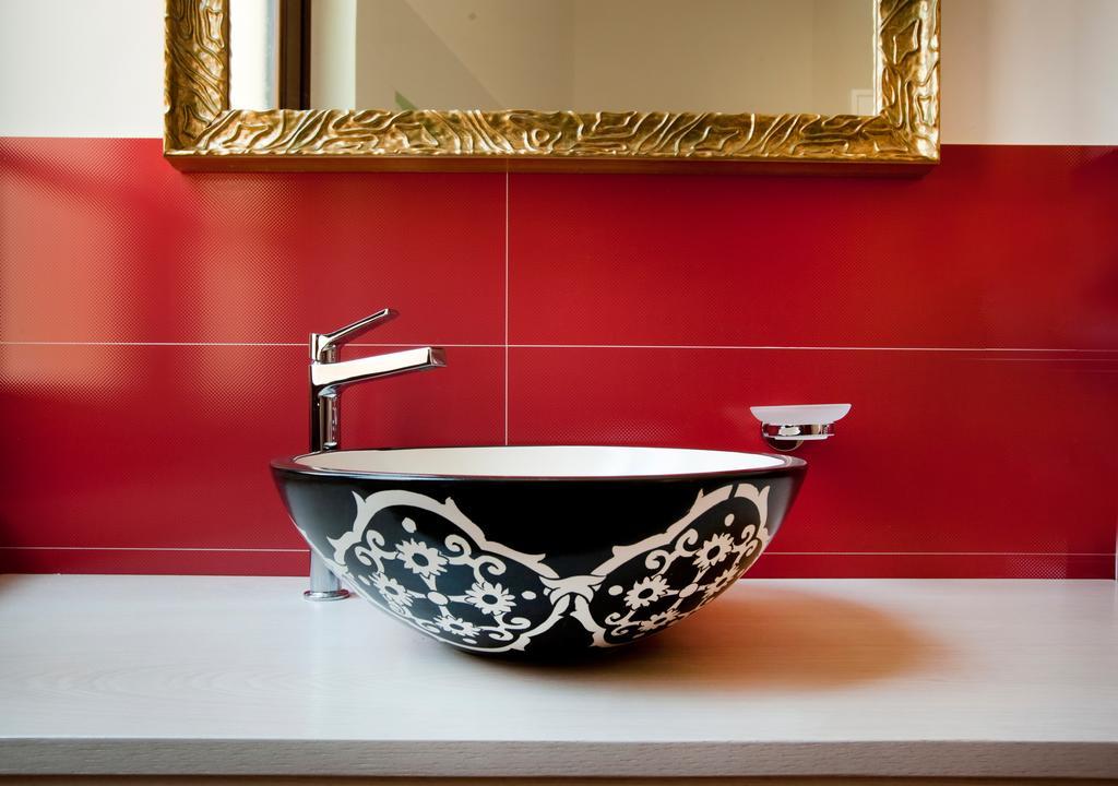 Porta Di Mezzo Luxury Suites & Rooms ตาออร์มินา ห้อง รูปภาพ